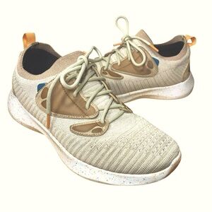 Vessi Everyday 2.0 Sneaker Sz 9 Beige Brown Pull on Flexible Light Walking Shoes